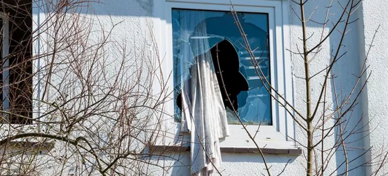 Storm Window Installation Contractors in Safety Harbor, FL